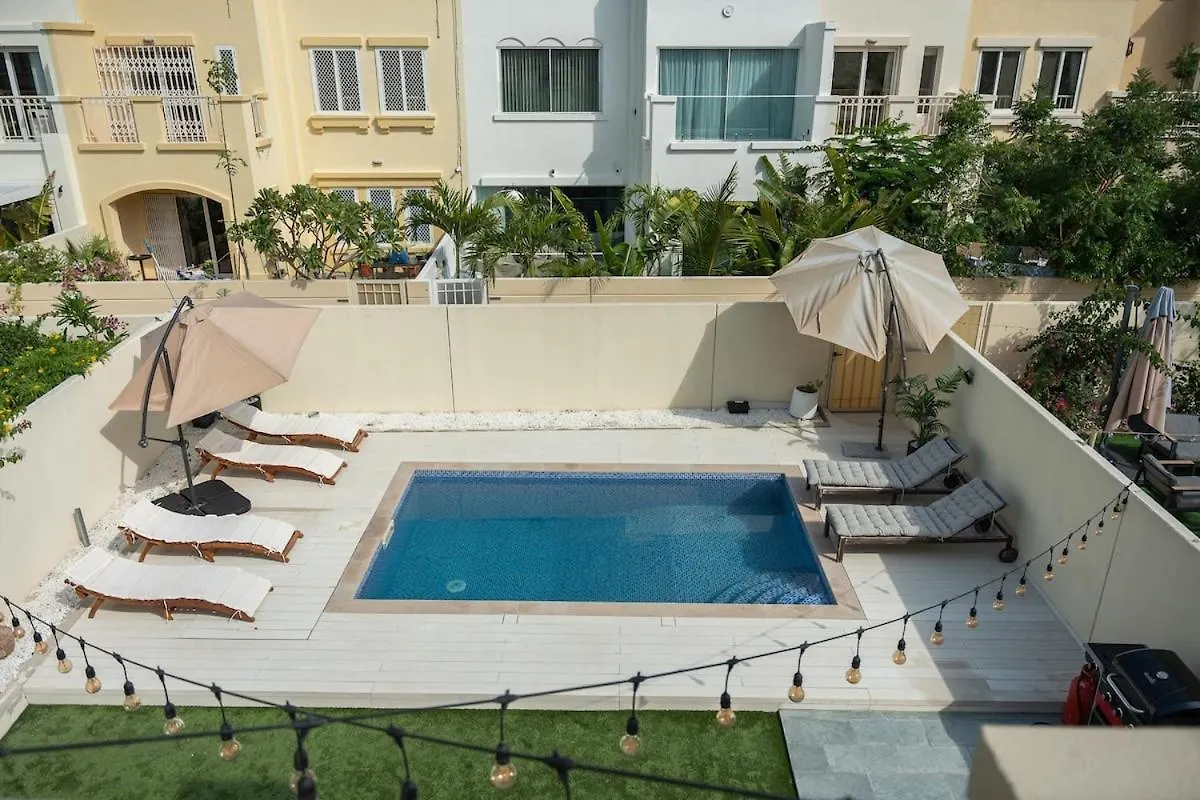 Luxurious Spacious 3-Bedroom Villa With Private Pool At Springs 10 Dubai