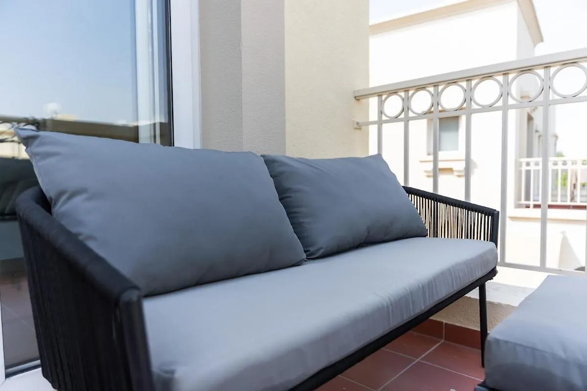 Luxurious Spacious 3-Bedroom Villa With Private Pool At Springs 10 Dubai 0*,  United Arab Emirates
