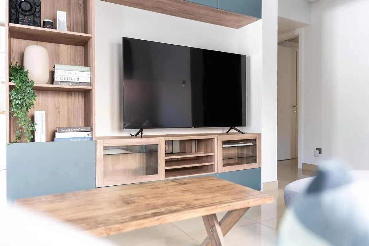 Luxurious Spacious 3-Bedroom Villa With Private Pool At Springs 10 Dubai United Arab Emirates